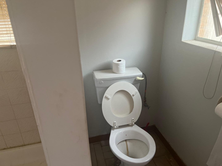 5 Bedroom Property for Sale in Potchefstroom South North West
